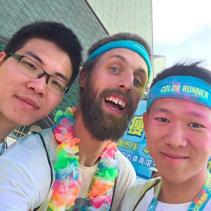 🇨🇳 Selfies with Strangers #happiest5k