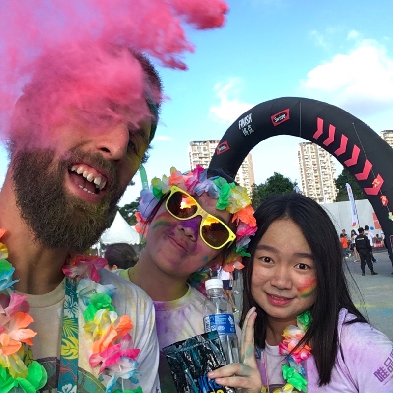 🇨🇳 Selfies with Strangers #happiest5k